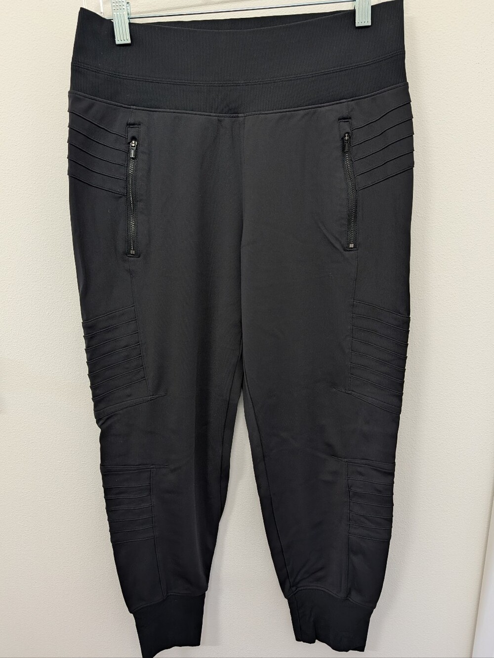 Athleta Venice Moto Jogger